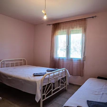 Feel Greek Hospitality #χ009 *